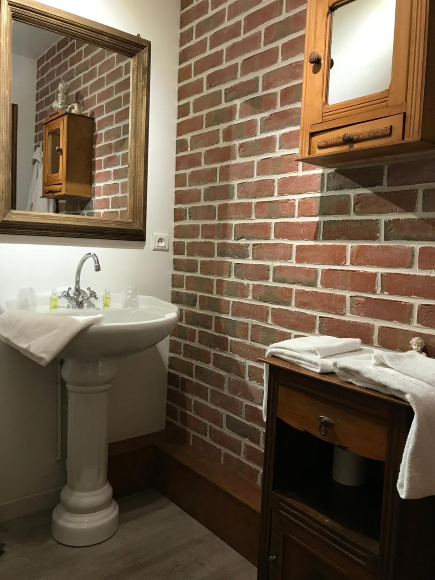 La Nicoulette Bed & Breakfast Gapennes Ruang foto